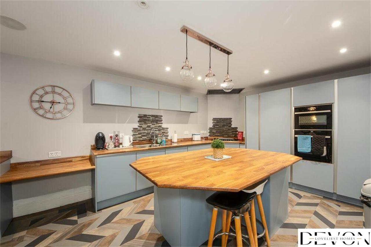 Loveliest Homes Paignton - Casa Marina - 3 Bed, 2 Bathroom House, Balcony, Parking Zewnętrze zdjęcie